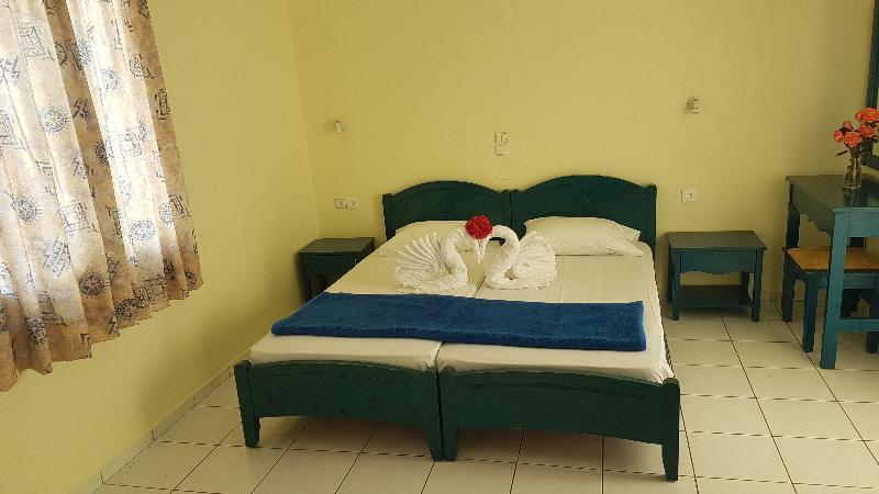 Blue Sky Apts 3*