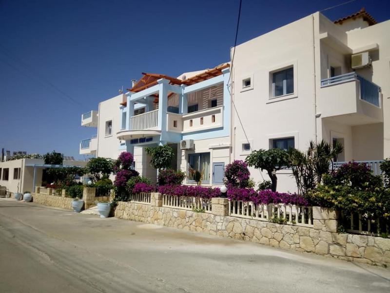Hotel Blue Sky Apts